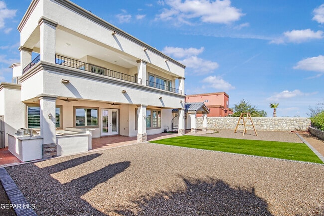 Building Photo - 6489 Calle Placido Dr