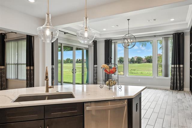 Building Photo - 8509 Cocobolo Dr