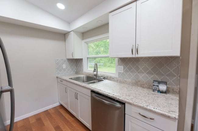 Building Photo - Charming 3 bedroom, 2 bathroom in Winston ...