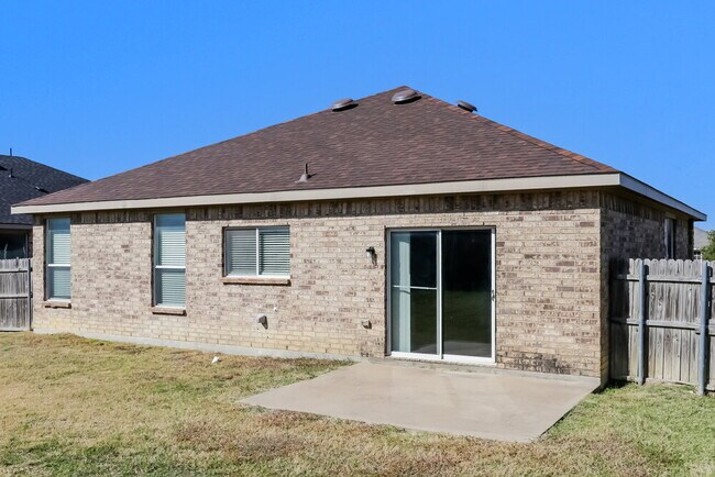 Building Photo - 412 San Lucas Dr