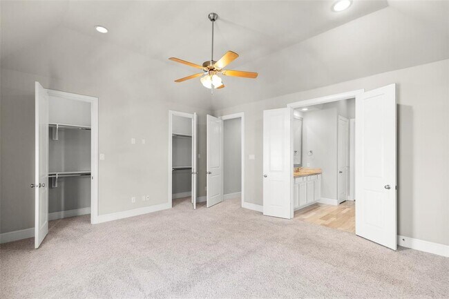 Building Photo - 2123 McIlhenny St