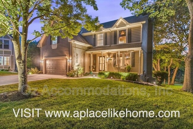 Building Photo - 13961 W 144th Ct