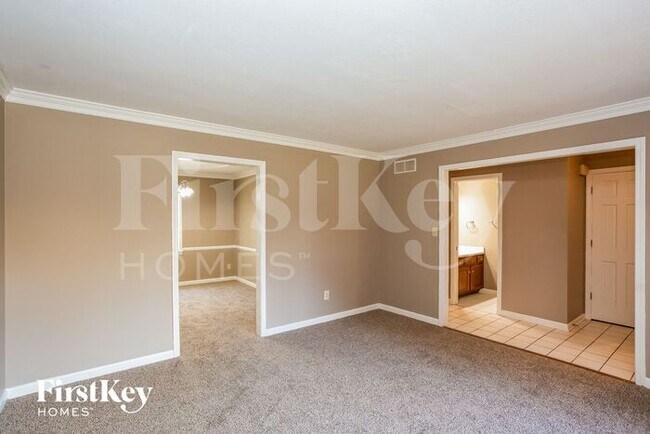 Building Photo - 12235 Pentwater Ct