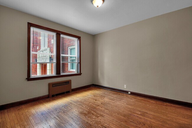 Building Photo - South City Oasis