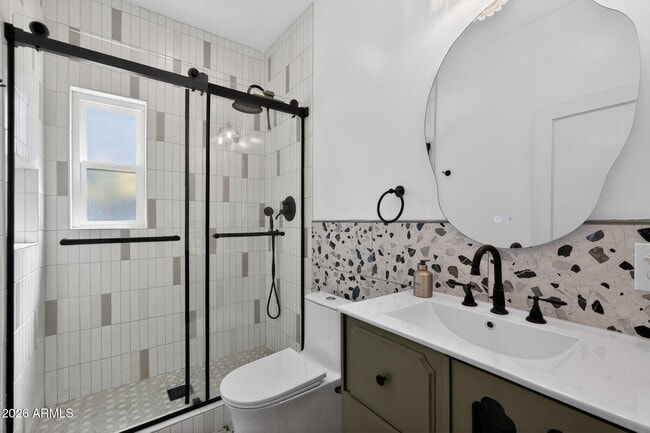 Building Photo - 311 West Campbell Ave