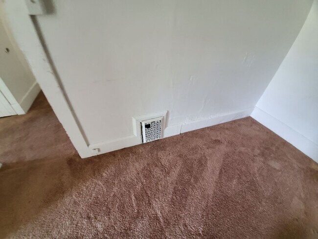 Building Photo - 2512 Walnut St