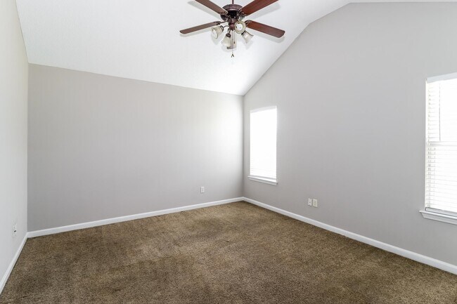 Building Photo - 1052 Cross Wood Ln