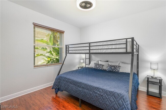 Building Photo - 4923 Cerromar Dr