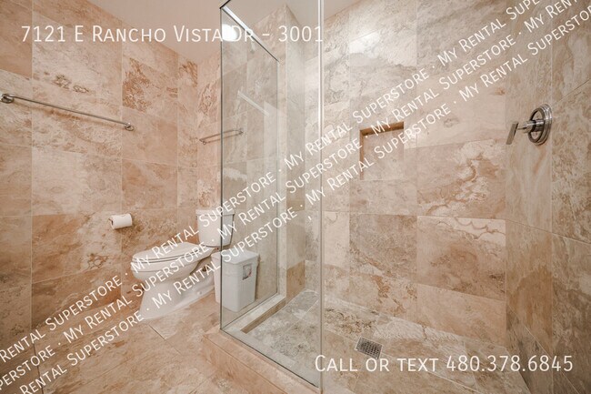 Building Photo - 7121 E Rancho Vista Dr