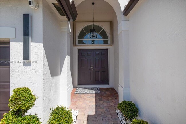Building Photo - 649 SW 168th Way