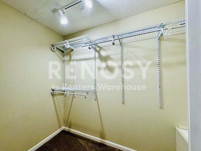 Building Photo - 1308 Landmark Trail S
