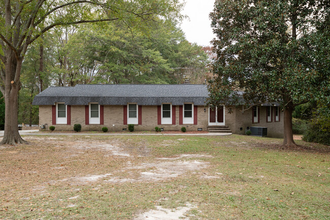 Primary Photo - 2960 Tripp Ln