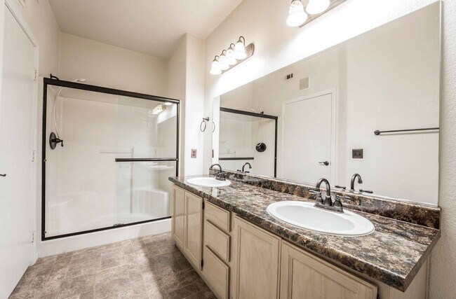 Building Photo - An eye-catching 2 Bedroom rental property ...