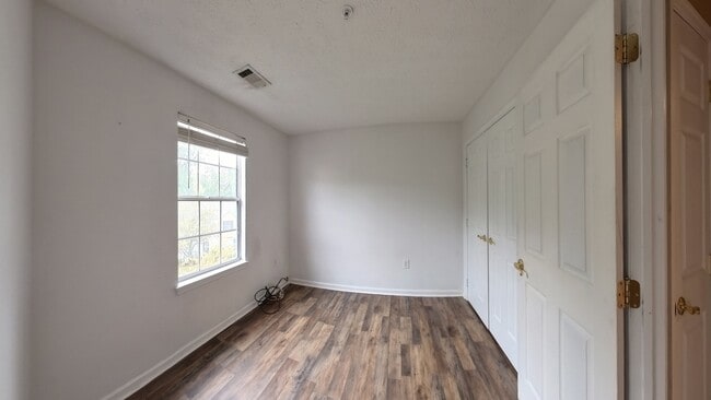 Building Photo - 12344 Sweetbriar Pl