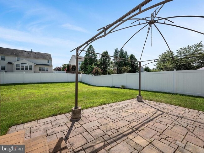 Building Photo - 207 MacKenzie Ln
