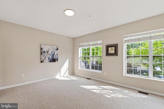 Building Photo - 1831 Cedar Cove Way