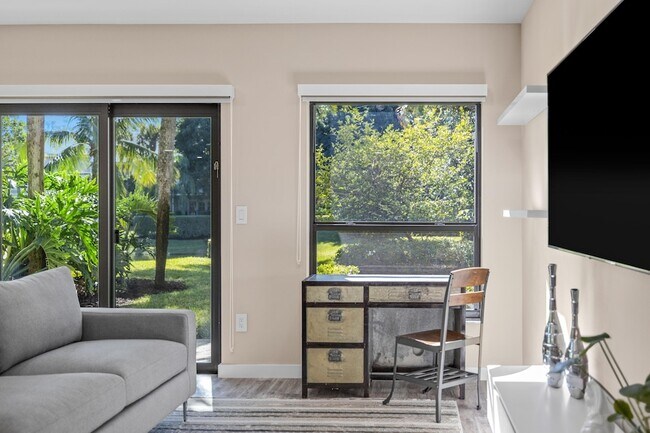 Building Photo - 11863 Wimbledon Cir