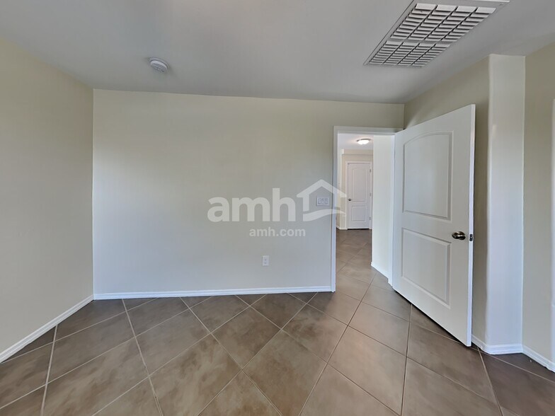 Building Photo - 18445 S Avenida Arroyo Seco