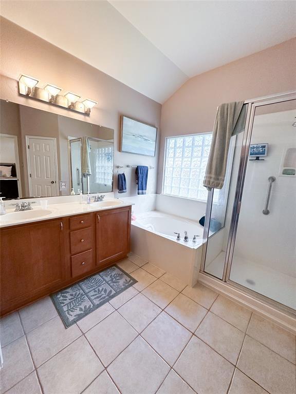 Building Photo - 2121 Settlers Park Loop