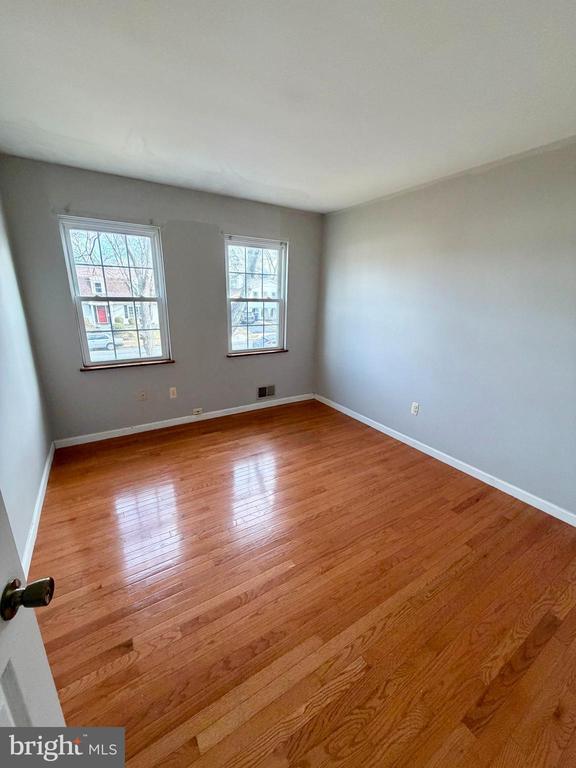 Building Photo - 309 Missouri Ave