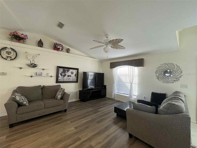 Building Photo - 6557 Freeport Dr