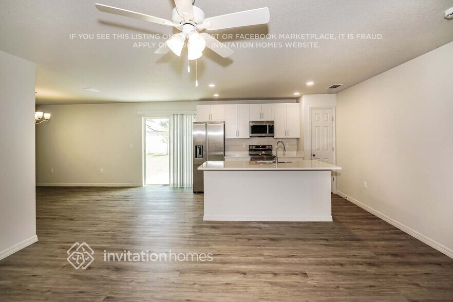 Building Photo - 22 Pinwheel Ln