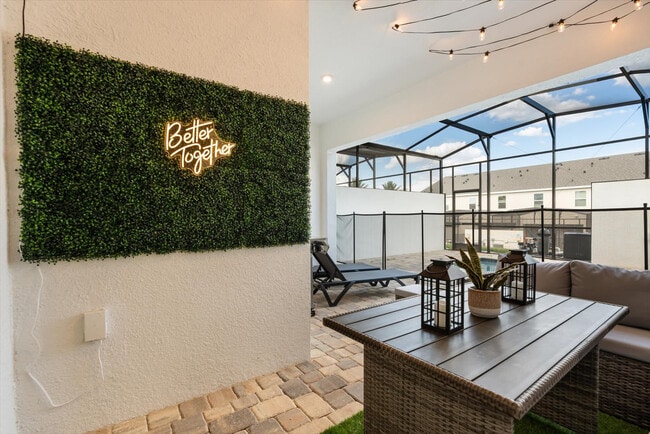 Building Photo - 2329 Distant Sun Trl