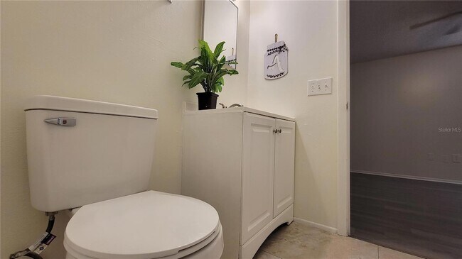 Building Photo - 1817 Caralee Blvd