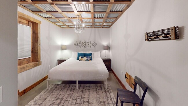 Building Photo - 2196 Major Loring Way SW