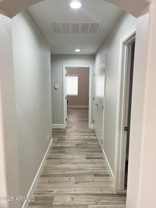 Building Photo - 14608 W Horizon Dr