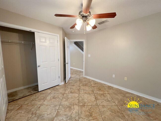 Building Photo - Updated 4 Bedroom Home in Crestview