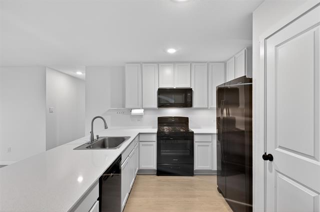 Building Photo - 6201 Tilden Ave
