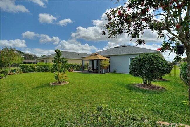 Building Photo - 17988 Passionflower Cir