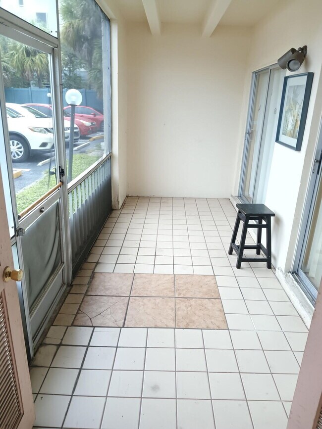 Building Photo - 632 NW 13th St