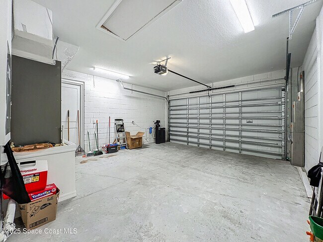 Building Photo - 1146 Sexton Rd SW