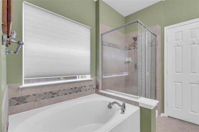 Building Photo - 404 Wentworth Dr