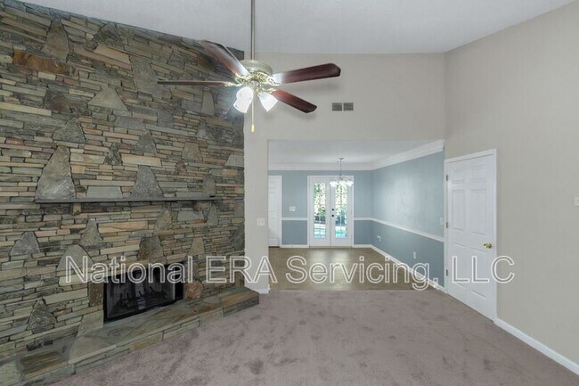 Building Photo - 30 Oaklake Ct