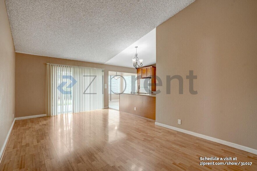 Building Photo - 619 Barnacle Way
