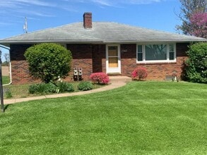 Building Photo - Curtin Street