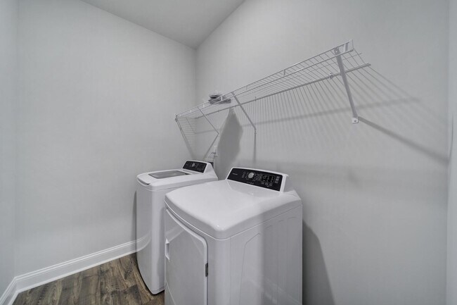 Building Photo - 3 Bed 2 Ranch Bath Home in Monroe!