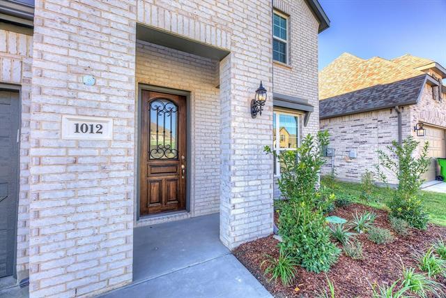 Building Photo - 1012 Rosebay Dr