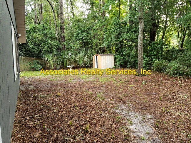 Building Photo - 3617 NW 21st Dr