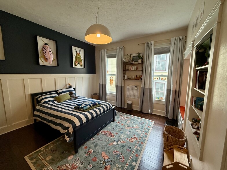 Building Photo - 918 Gratz St