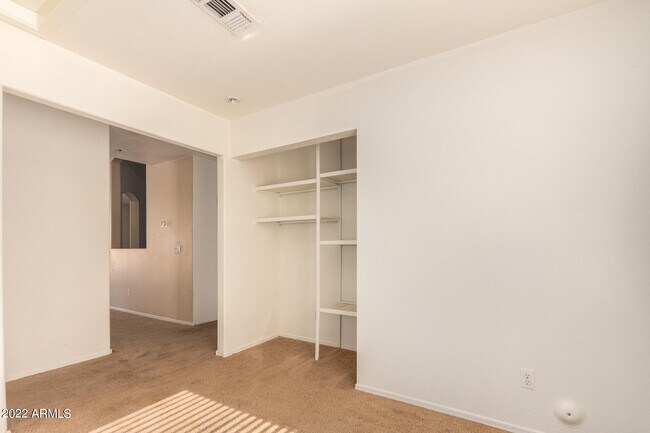 Building Photo - 7304 W Irma Ln