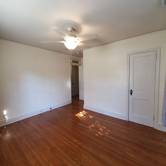 Building Photo - Location, Comfort & Charm – 2BR Duplex Near Fort Jackson
