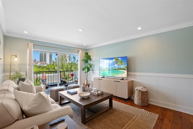 Building Photo - 3642 NE 171 St