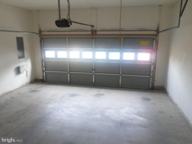 Building Photo - 11302 Currituck Ct