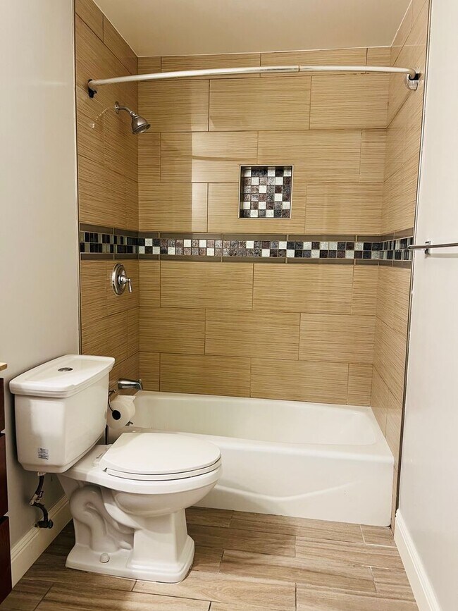 Building Photo - OPEN HOUSE 4/11 12PM-2PM Spacious home in West San Jose