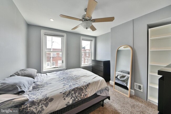 Building Photo - 3120 Almond St