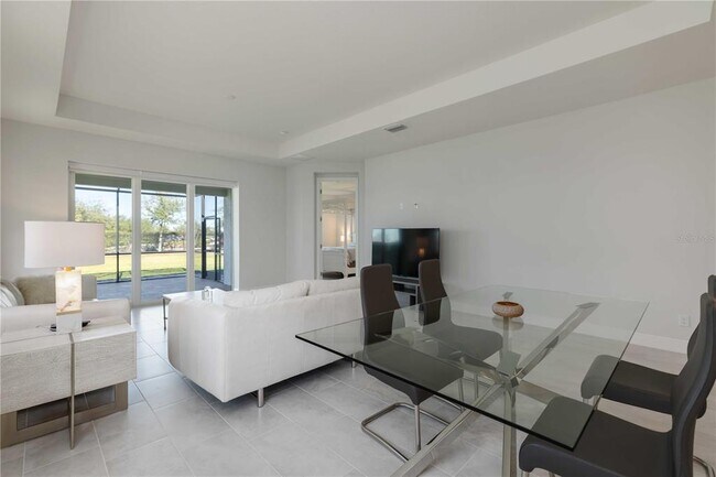 Building Photo - 223 O'keeffe Cir